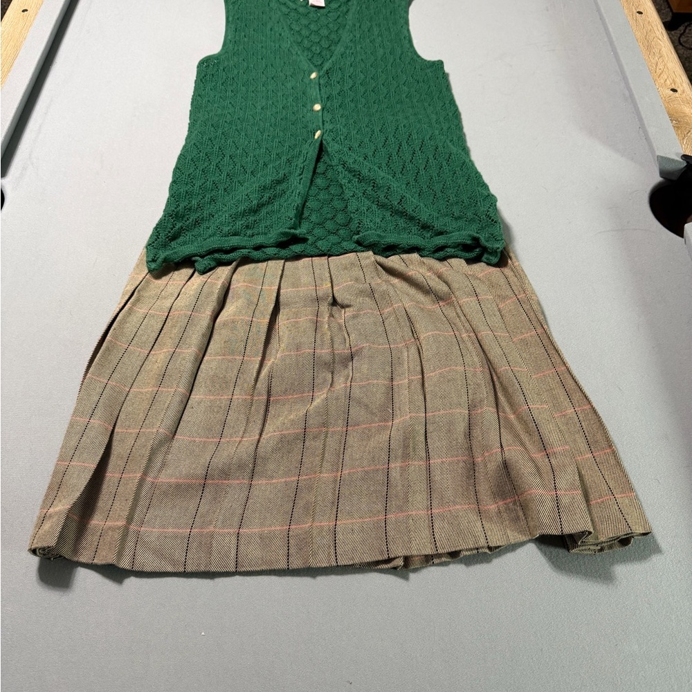 Vintage American Weekend Green Knit sweater vest Top